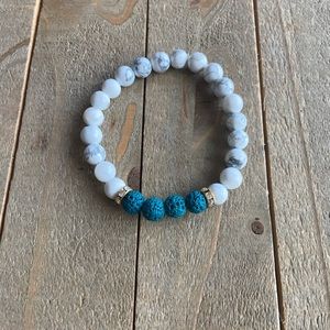 Handmade Natural White Howlite & Lava Bracelet